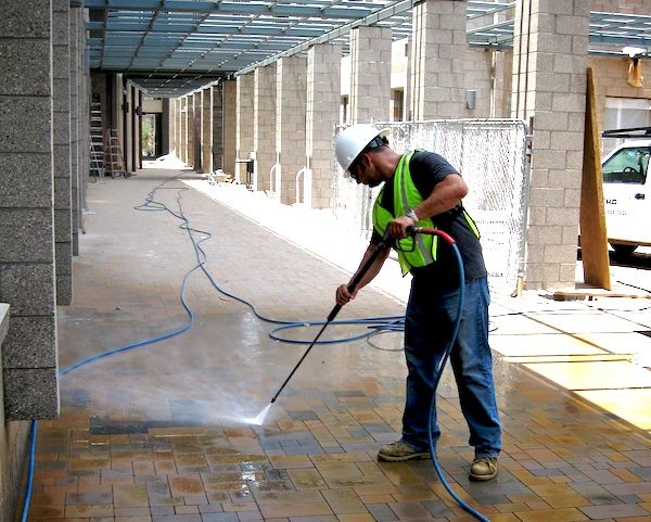 construction-cleaning-installation